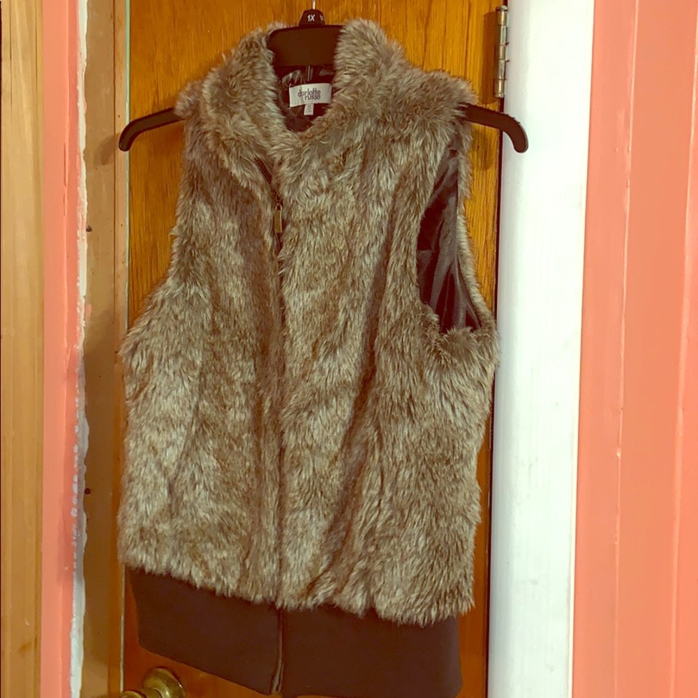 Faux fur vest